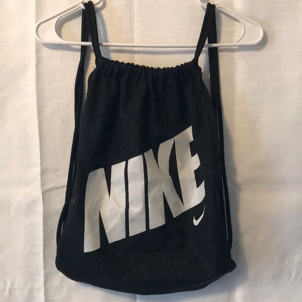 Nike cross string bag